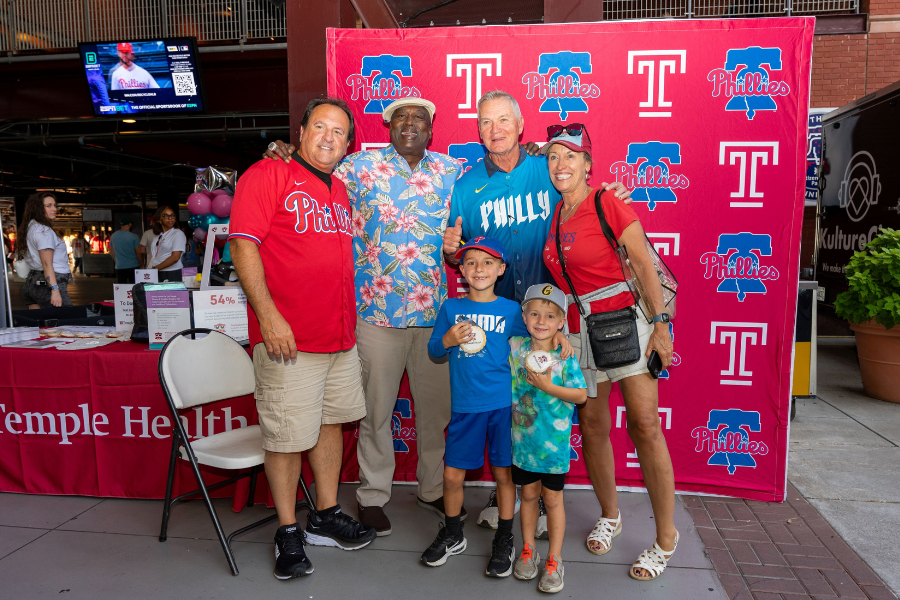 Phillies icons Gary “Sarge” Matthews and Dickie Noles with some very excited fans.