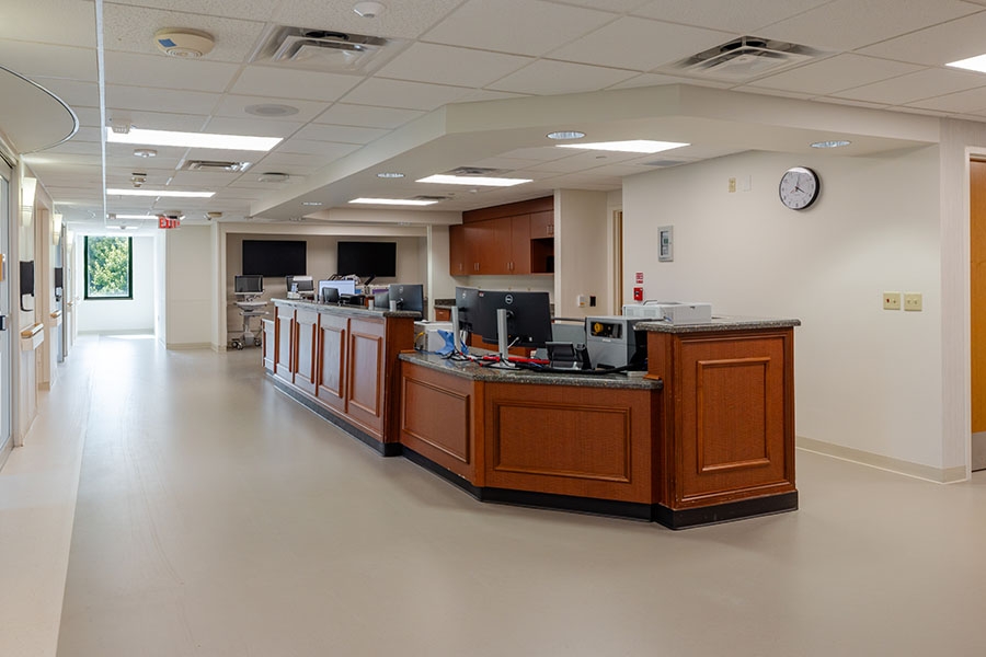 Temple Women & Families Hospital care station