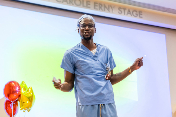 Temple’s Got Talent TUH-Main Campus runner-up Eric Davis.