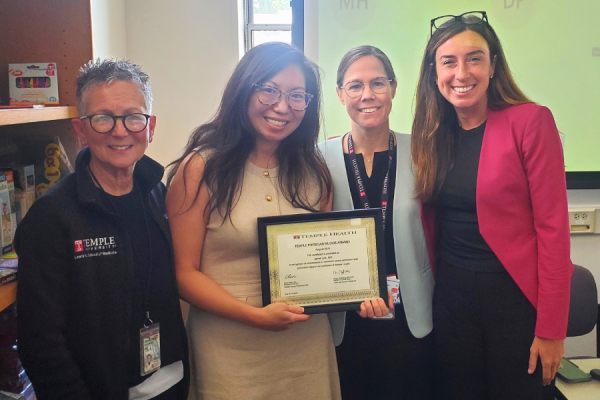 Dr. Janet Lee (center left) with Dr. O’Connor (center right), Amy J. Goldberg, MD, FACS, The Marjorie Joy Katz Dean of the Lewis Katz School of Medicine, and Claire Raab, MD, President and CEO of Temple Faculty Physicians.